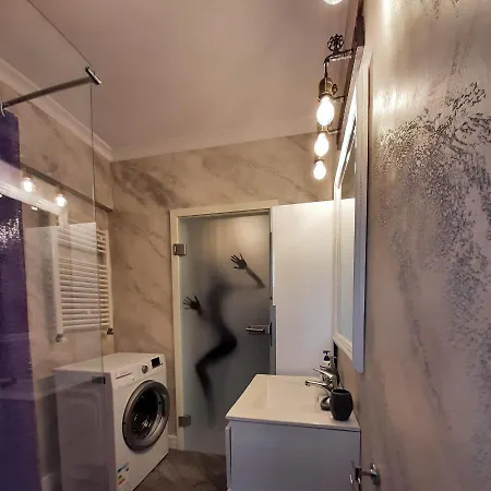 Vis Apartment *